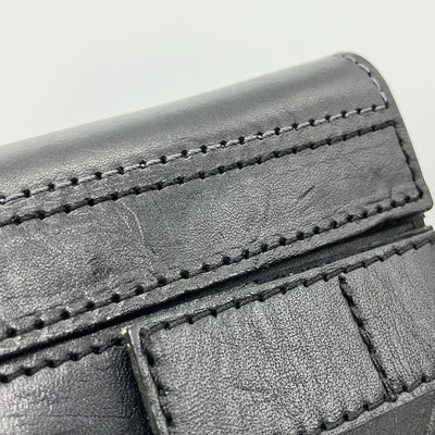 【中古】【VD371-STGY】AK380とAK380AMPをDIGNIS製ケースに入れたままで収納できる ぬめ革製キャリングケース＜e☆イヤホン限定サイズ＞（ダークグレーステッチ）【秋葉原】