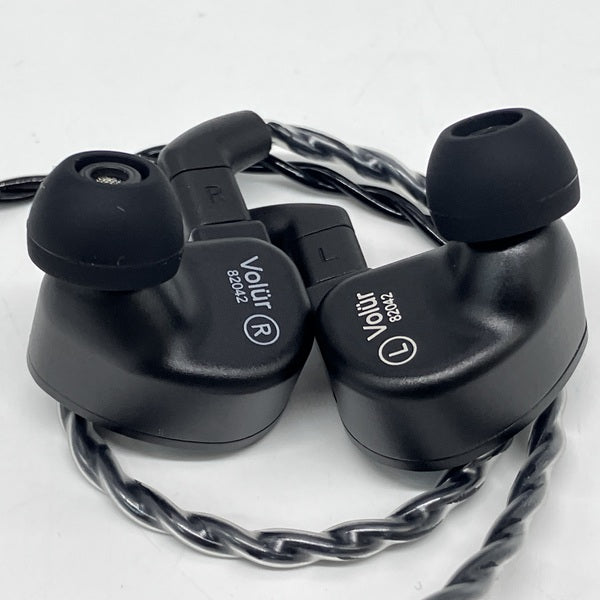 【中古】Volür 【64A-7297】【日本橋】