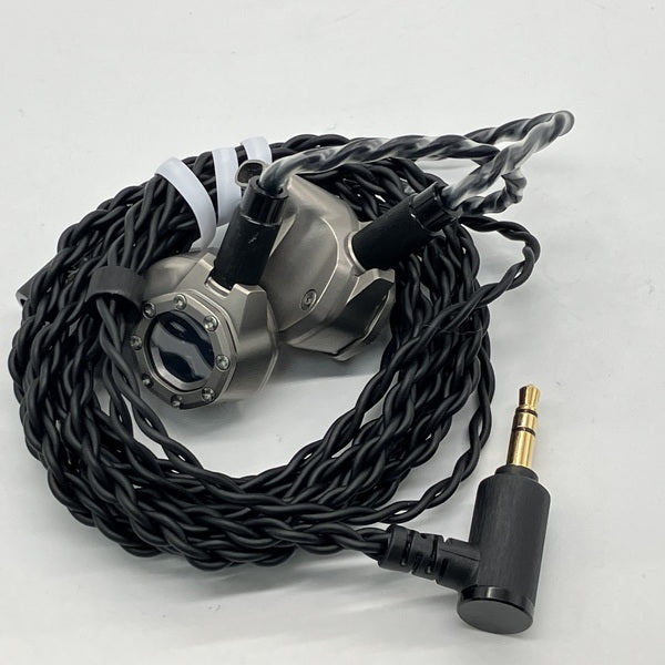 【中古】Typ821 【MDO-T821-TI】【秋葉原】