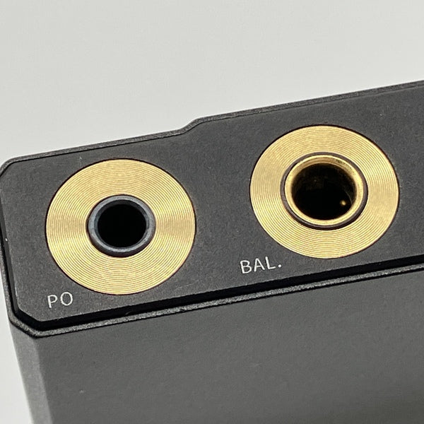 【中古】Q11 【FIO-Q11-B】【秋葉原】