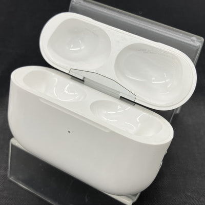 【中古】AirPods Pro (第2世代) MagSafe充電ケース(USB-C)【秋葉原】