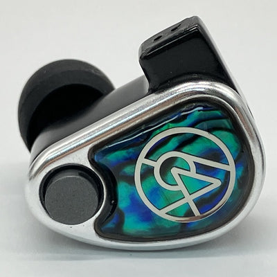 【中古】Nio 【64A-8434】【秋葉原】
