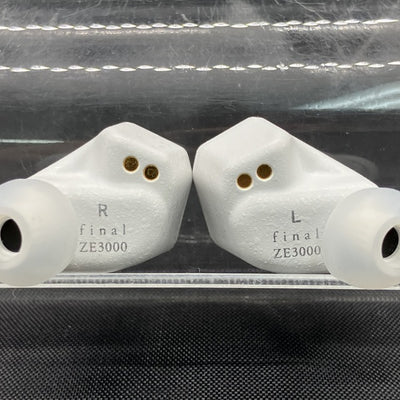 【中古】ZE3000 ホワイト 【FI-ZE3DPLTW-WHITE】【秋葉原】