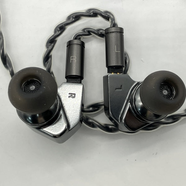 【中古】bleqk Dynabird【秋葉原】