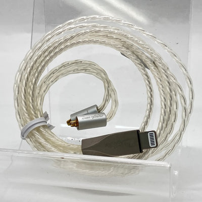 【中古】Silversonic MKV MMCX-Lightning 【BEA-4338】【日本橋】