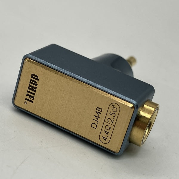 【中古】DJ44B 4.4mm to 2.5mm用イヤホンジャックアダプター【秋葉原】