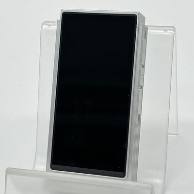 【中古】UA6 Silver【日本橋】