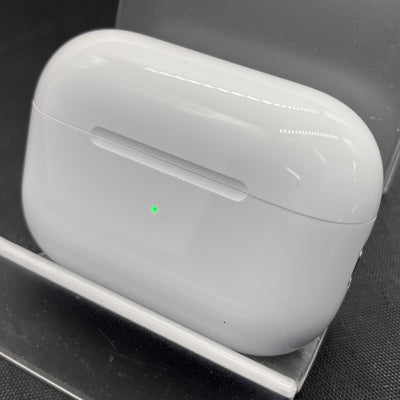 【中古】MagSafe充電ケース(USB-C)付きAirPods Pro(第2世代) MTJV3JA【秋葉原】