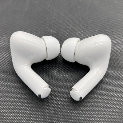 【中古】MagSafe充電ケース(USB-C)付きAirPods Pro(第2世代) MTJV3JA【秋葉原】