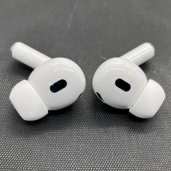 【中古】MagSafe充電ケース(USB-C)付きAirPods Pro(第2世代) MTJV3JA【秋葉原】