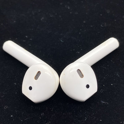 【中古】AirPods MMEF2JA【名古屋】