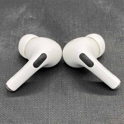 【中古】MagSafe充電ケース(USB-C)付きAirPods Pro(第2世代) MTJV3JA【秋葉原】