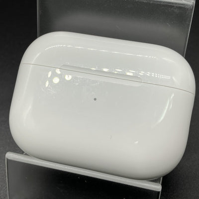【中古】MagSafe充電ケース(USB-C)付きAirPods Pro(第2世代) MTJV3JA【秋葉原】