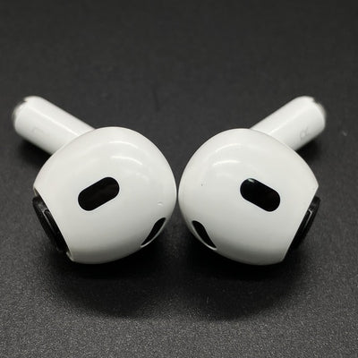【中古】MagSafe充電ケース(USB-C)付きAirPods Pro(第2世代) MTJV3JA【秋葉原】