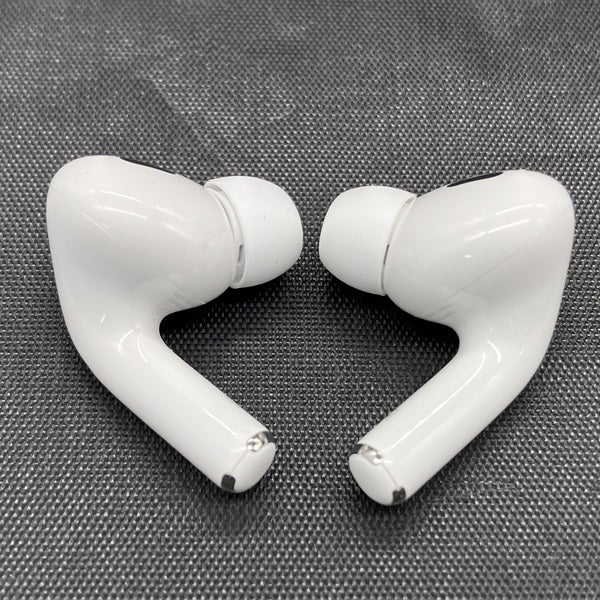 【中古】MagSafe充電ケース(USB-C)付きAirPods Pro(第2世代) MTJV3JA【秋葉原】