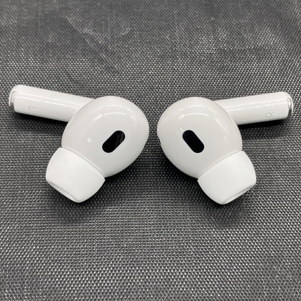 【中古】MagSafe充電ケース(USB-C)付きAirPods Pro(第2世代) MTJV3JA【秋葉原】