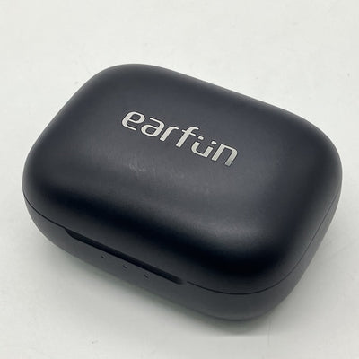【中古】Air Pro 4 - Black【秋葉原】