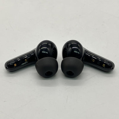 【中古】Air Pro 4 - Black【秋葉原】