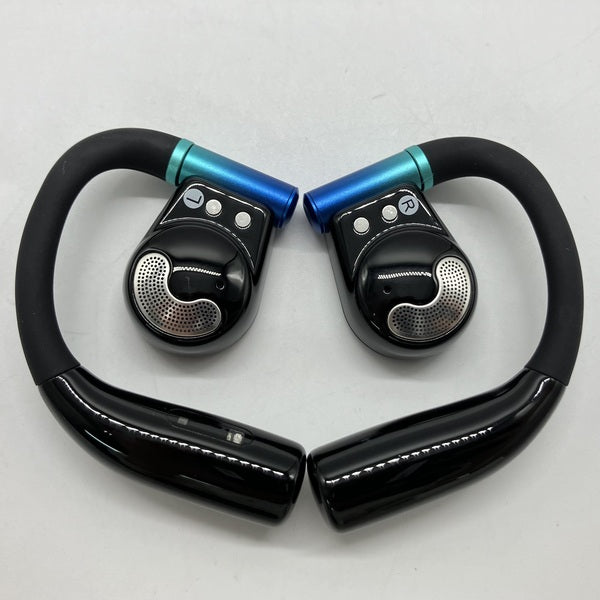 【中古】ARC3 Max Black&Blue 【CLR-ARC3X-BL】【秋葉原】