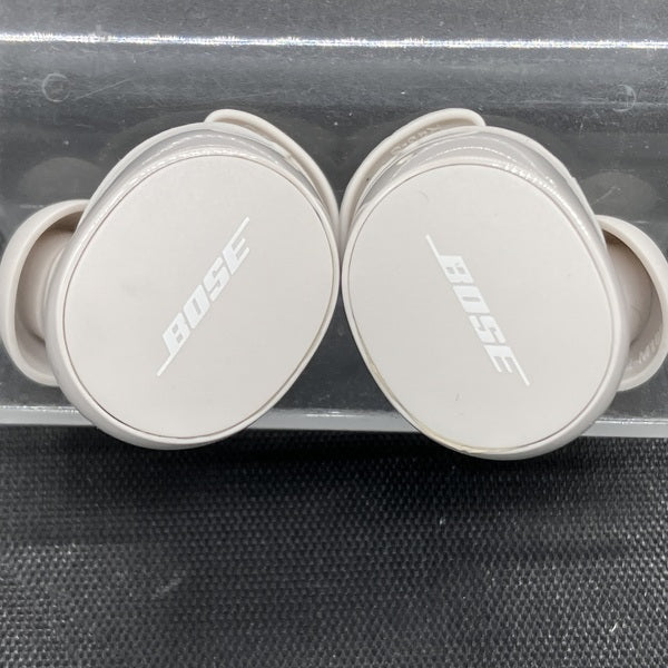 【中古】QuietComfort Earbuds White Smoke【秋葉原】