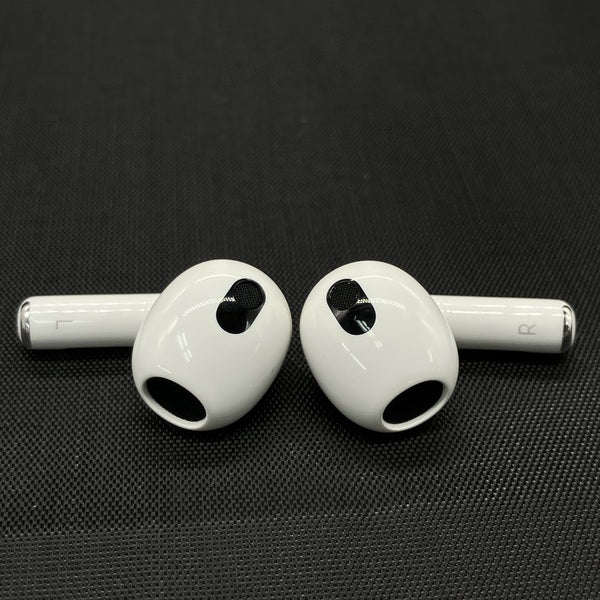 【中古】Airpods MME73J/A 3rd Generation【秋葉原】
