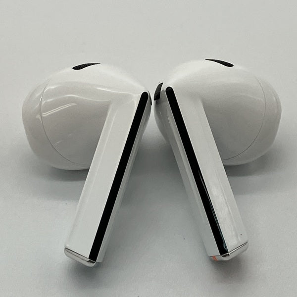 【中古】Galaxy Buds3 ホワイト 【SM-R530NZWAXJP】【日本橋】