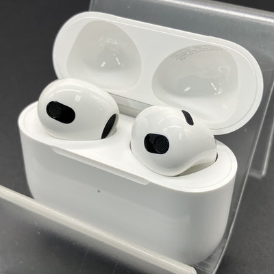 【中古】Airpods MME73J/A 3rd Generation(海外モデル)【秋葉原】