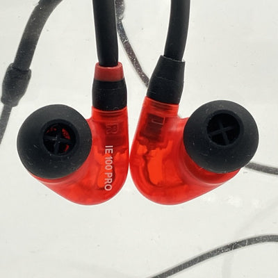 【中古】IE 100 PRO RED【秋葉原】
