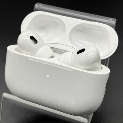 【中古】MagSafe充電ケース(USB-C)付きAirPods Pro(第2世代) MTJV3JA【名古屋】