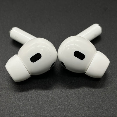 【中古】MagSafe充電ケース(USB-C)付きAirPods Pro(第2世代) MTJV3JA【名古屋】