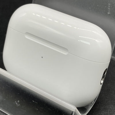 【中古】MagSafe充電ケース(USB-C)付きAirPods Pro(第2世代) MTJV3JA【秋葉原】