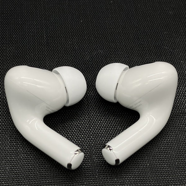 【中古】MagSafe充電ケース(USB-C)付きAirPods Pro(第2世代) MTJV3JA【秋葉原】