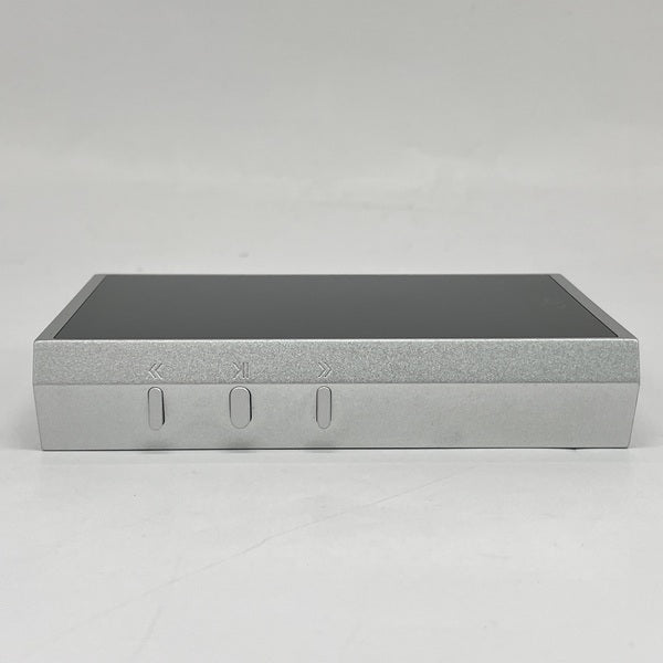 【中古】M1 Plus Silver【日本橋】