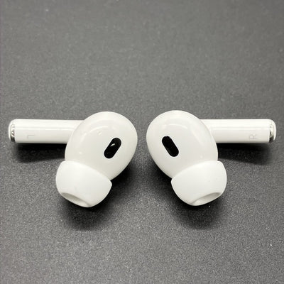【中古】MagSafe充電ケース(USB-C)付きAirPods Pro(第2世代) MTJV3JA【秋葉原】