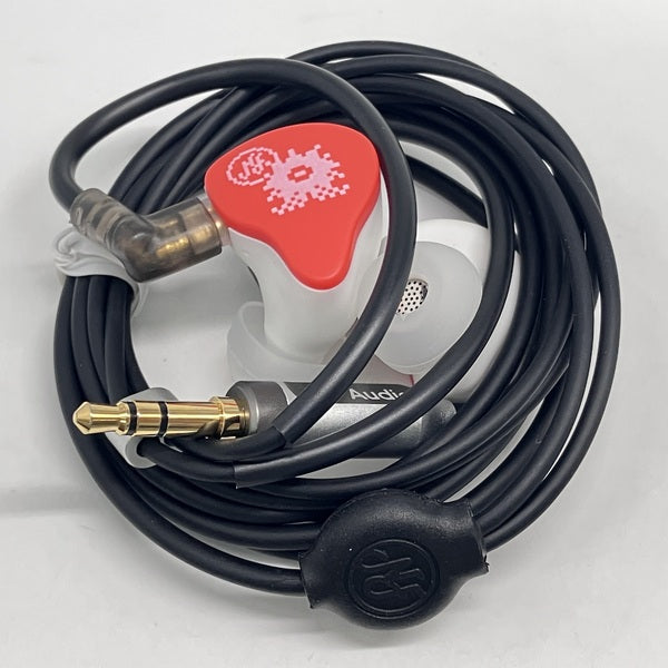 【中古】NA3 Essentials レッド&ホワイト【日本橋】