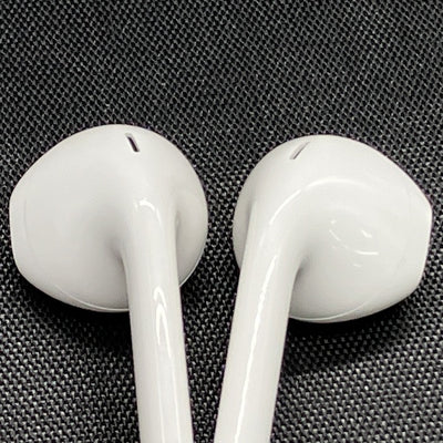 【中古】EarPods with Lightning Connector【日本橋】