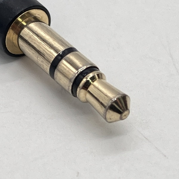 【中古】iSINE 20 Lightning & standard cable【日本橋】