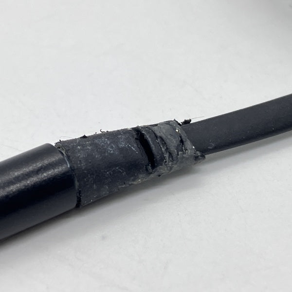 【中古】iSINE 20 Lightning & standard cable【日本橋】