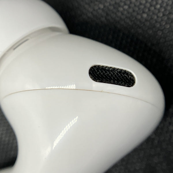 【中古】AirPods Pro (第2世代) MQD83J/A【秋葉原】