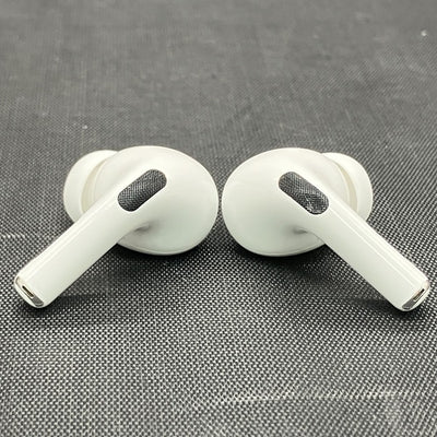 【中古】MagSafe充電ケース(USB-C)付きAirPods Pro(第2世代) MTJV3JA【秋葉原】