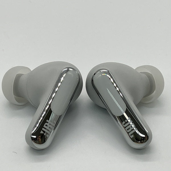 【中古】LIVE BEAM 3 シルバー【JBLLIVEBEAM3SIL】【仙台】