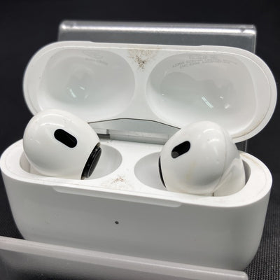 【中古】MagSafe充電ケース(USB-C)付きAirPods Pro(第2世代) MTJV3JA【日本橋】