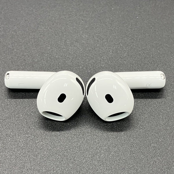 【中古】AirPods 4 MXP63J/A【秋葉原】