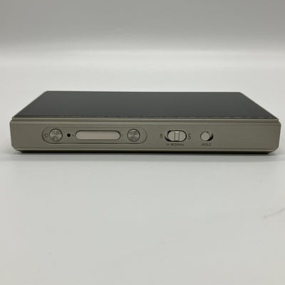 【中古】M21 Titanium Gold 【FIO-M21-G】【秋葉原】