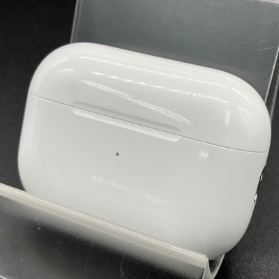 【中古】AirPods Pro (第2世代) MagSafe充電ケース(USB-C)【秋葉原】