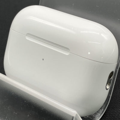 【中古】MagSafe充電ケース(USB-C)付きAirPods Pro(第2世代) MTJV3JA【秋葉原】