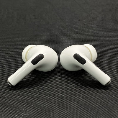 【中古】MagSafe充電ケース(USB-C)付きAirPods Pro(第2世代) MTJV3JA【秋葉原】