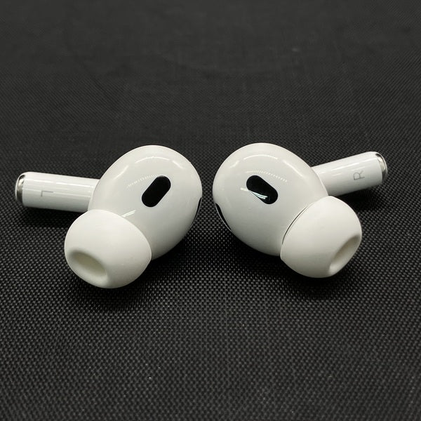 【中古】MagSafe充電ケース(USB-C)付きAirPods Pro(第2世代) MTJV3JA【秋葉原】