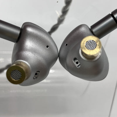 【中古】Aria 2【日本橋】
