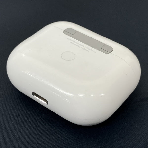 【中古】AirPods Lightning 充電ケース (第3世代)【秋葉原】